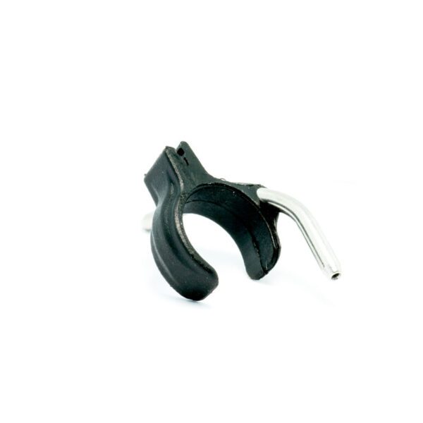 Clip negro para aguja de irrigación externa de contra ángulos LED 5052 y W&H WI-75 E/KM NOUVAG - 39149