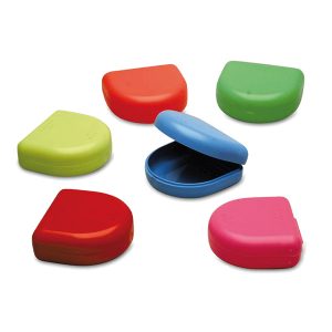 CAJAS ORTODONCIA PLASTICO PEQUEÑAS (6 COLORES SURT- 25 U.)