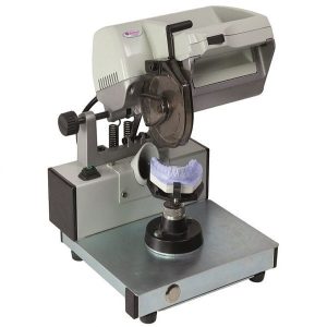 CORTADORA DE MUÑONES